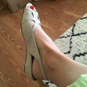 Women size 9.5 Vaneli slingback